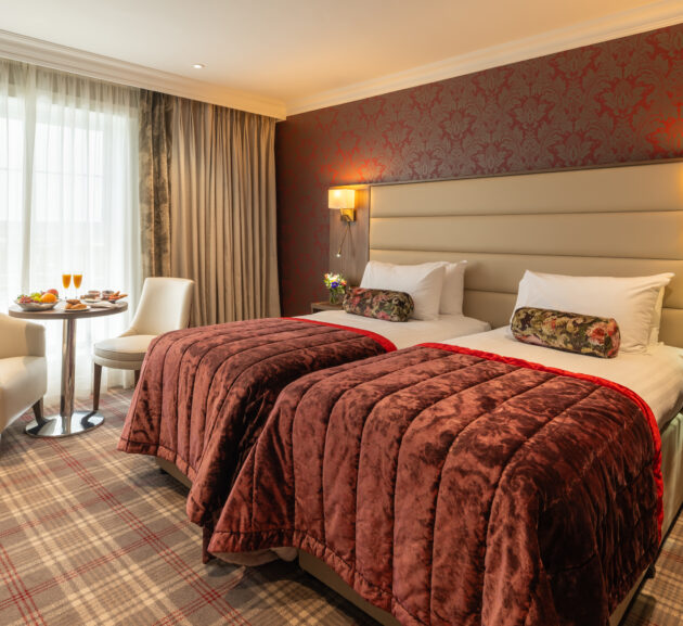 classic room twin room breakfast 2 2 - Sligo Southern Hotel